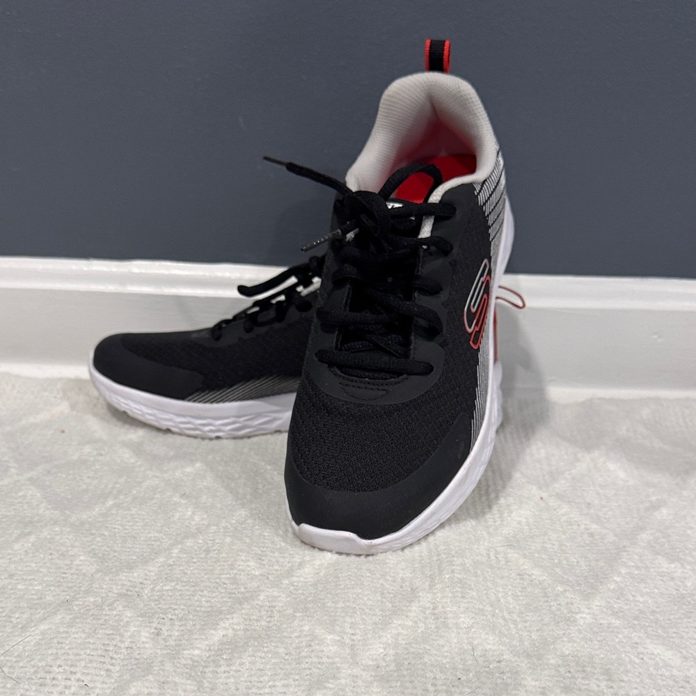 Skechers Black and White Sneakers